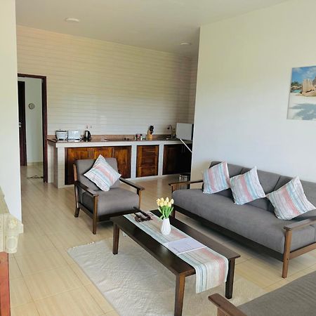 Bijoutier Apartments Гранд Анс Екстериор снимка