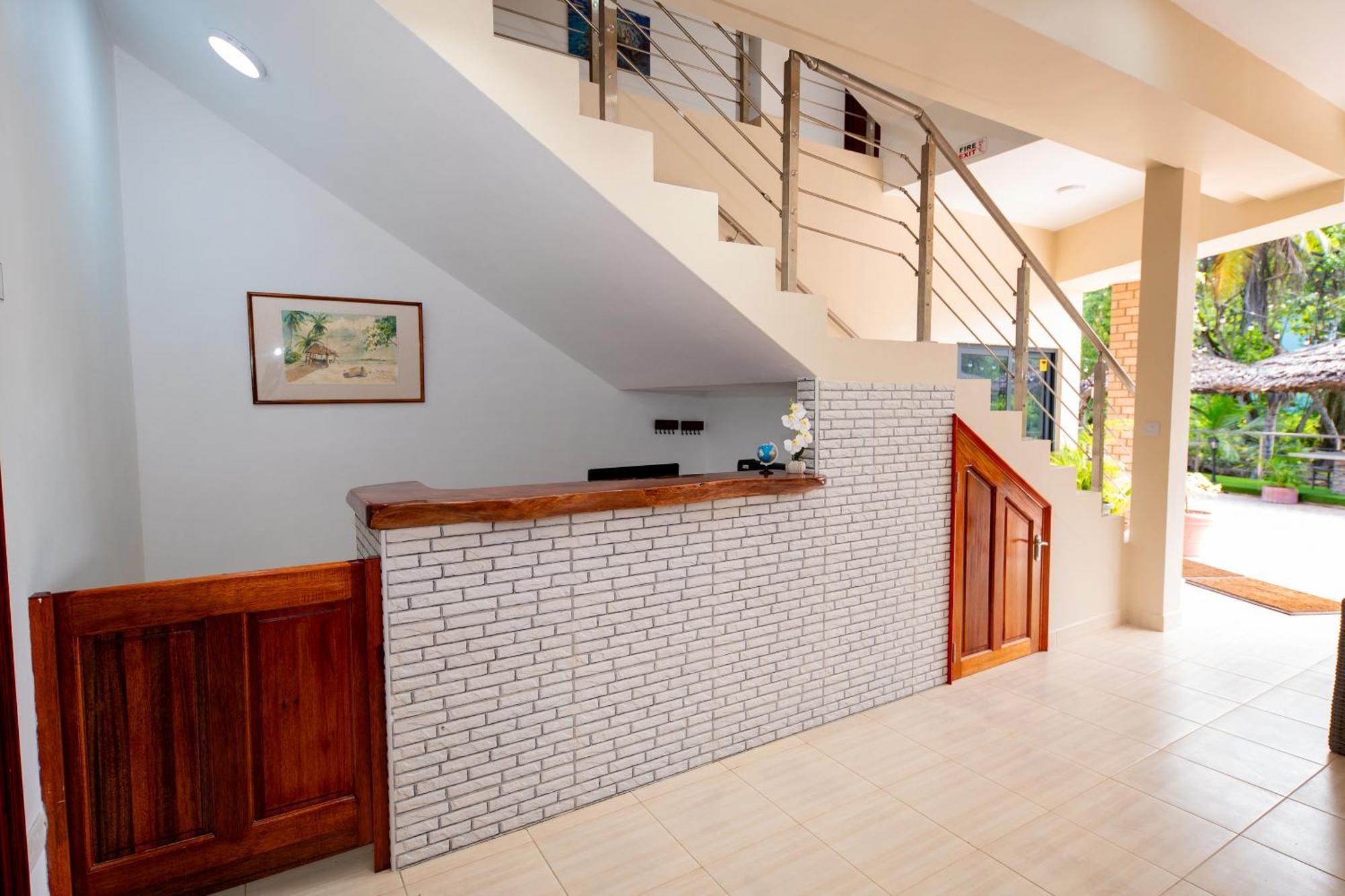 Bijoutier Apartments Гранд Анс Екстериор снимка