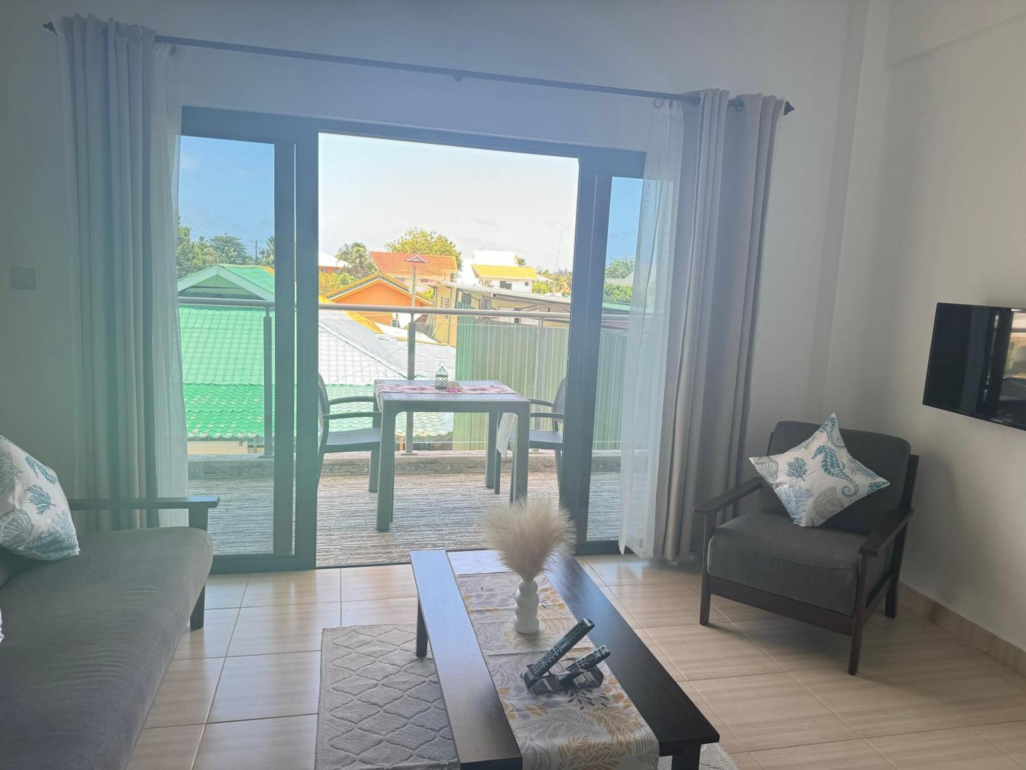 Bijoutier Apartments Гранд Анс Екстериор снимка