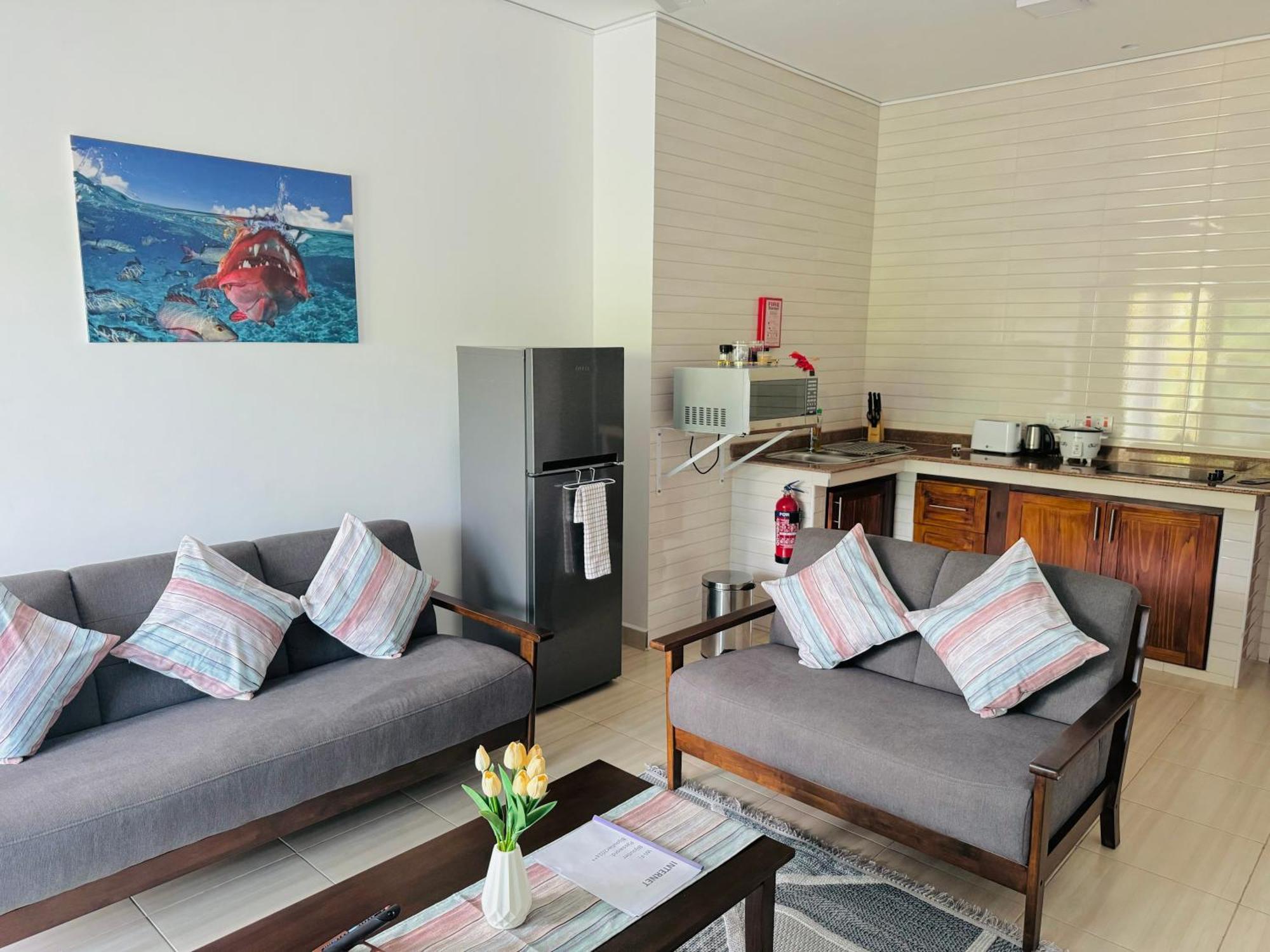 Bijoutier Apartments Гранд Анс Екстериор снимка