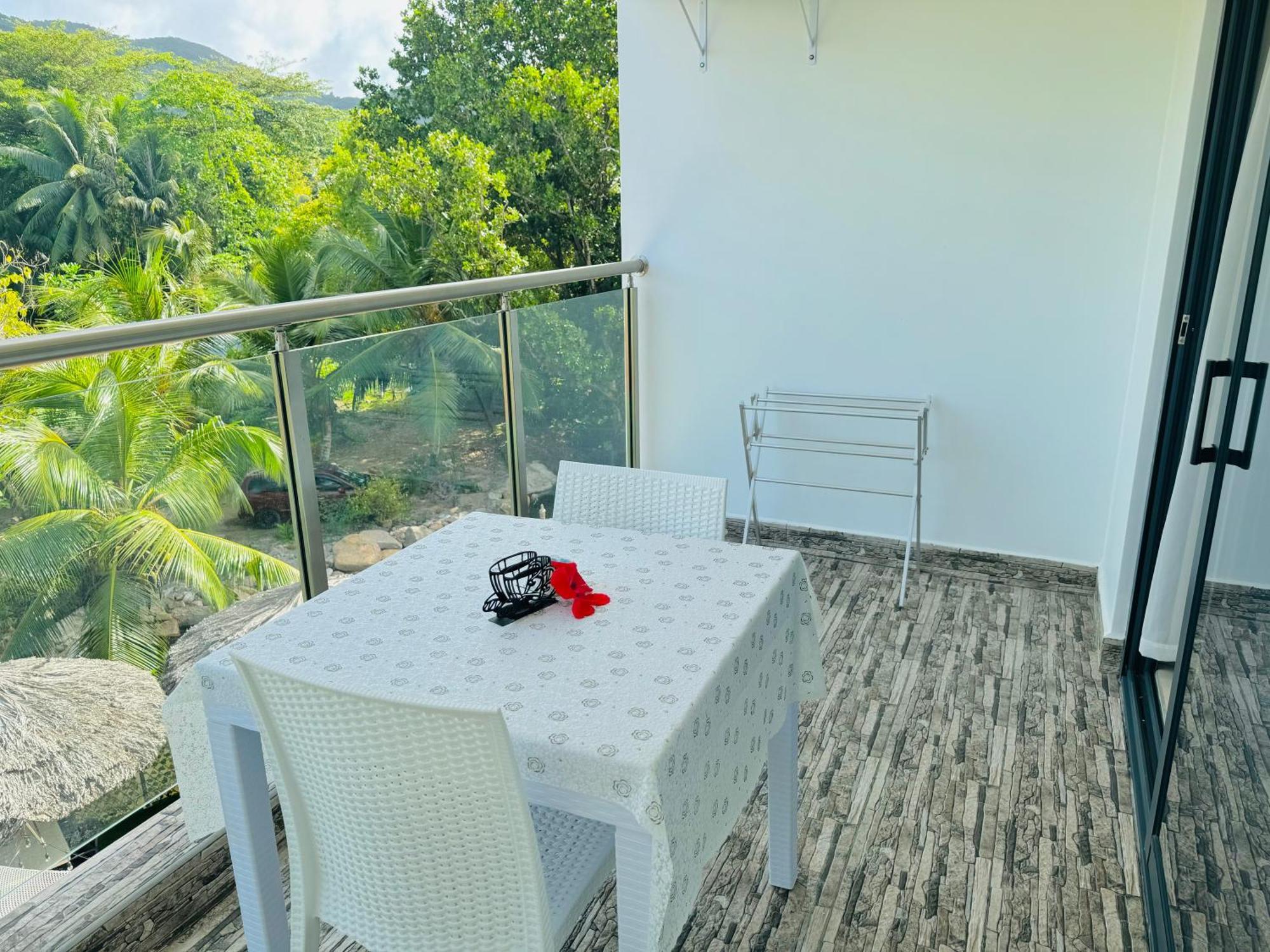 Bijoutier Apartments Гранд Анс Екстериор снимка