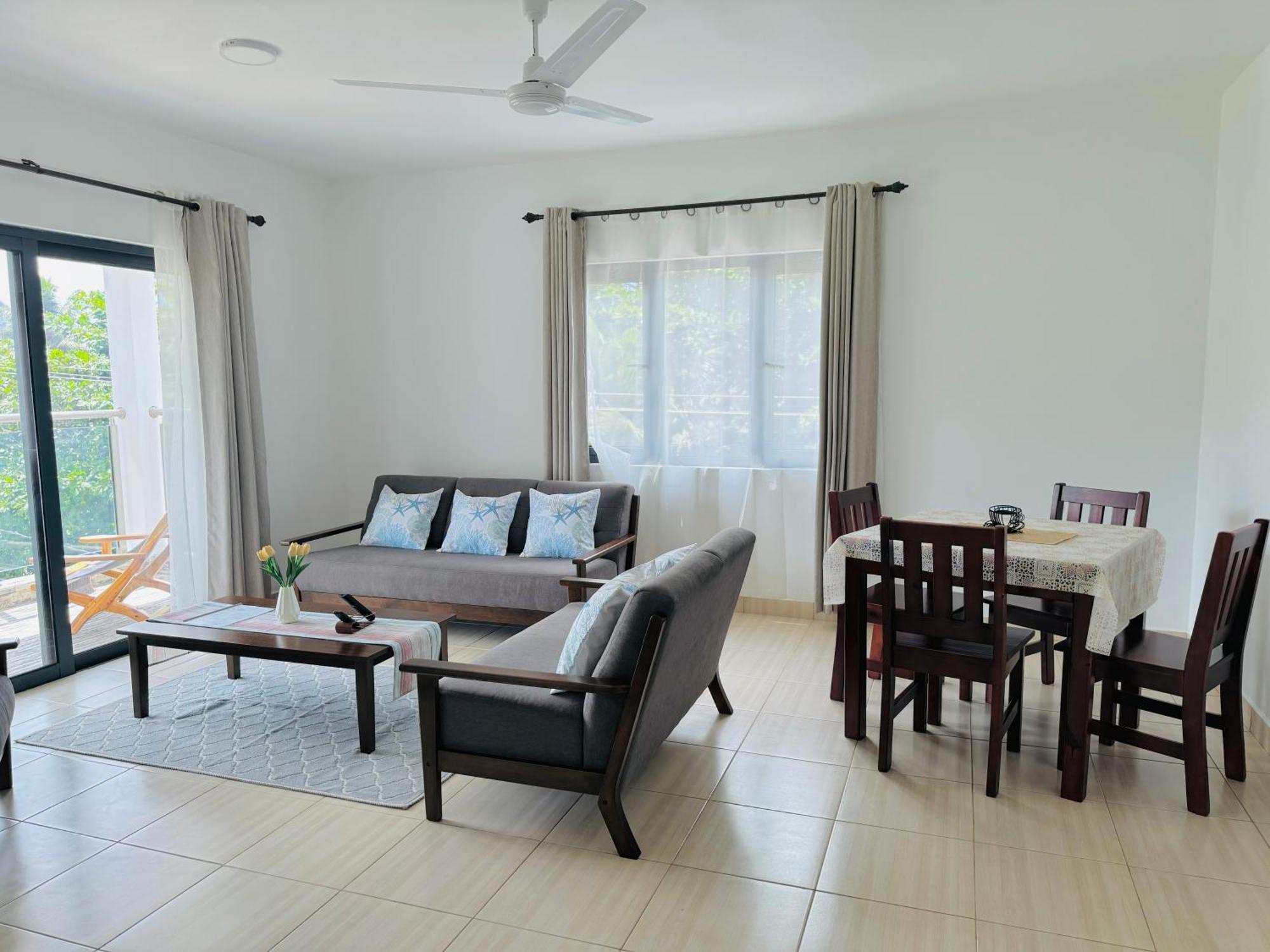Bijoutier Apartments Гранд Анс Екстериор снимка