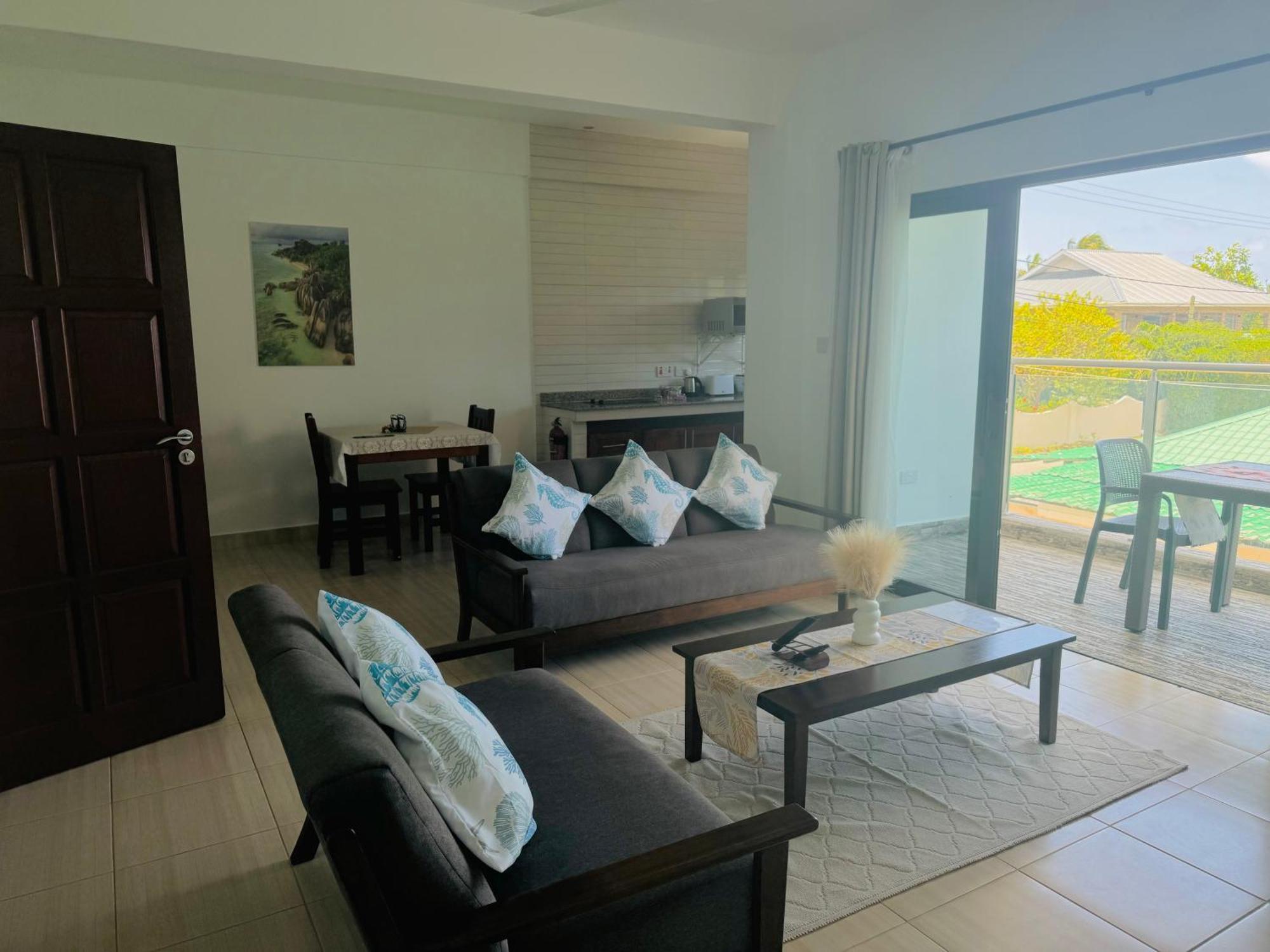 Bijoutier Apartments Гранд Анс Екстериор снимка
